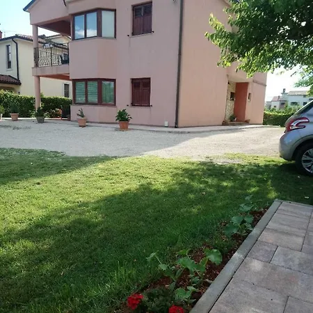 Mass Apartment Umag